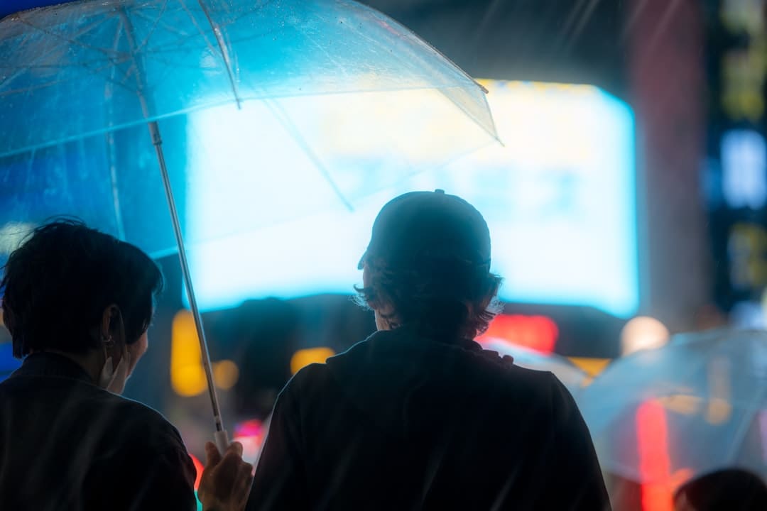《子夜归》徐凯是干什么的？